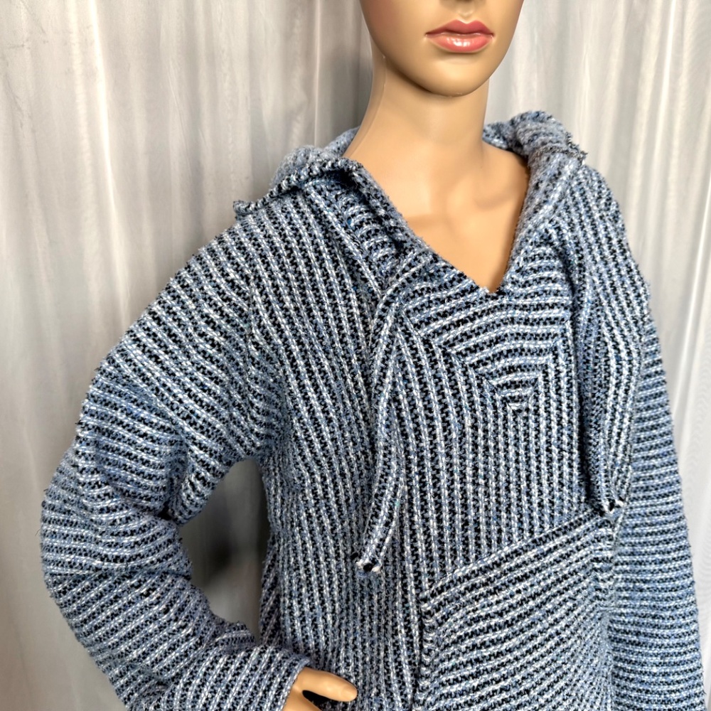Baja Hoodie Sweater (Size XL) - Picture 6 of 13